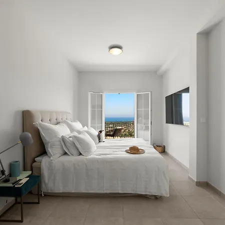 Villa Riviera *